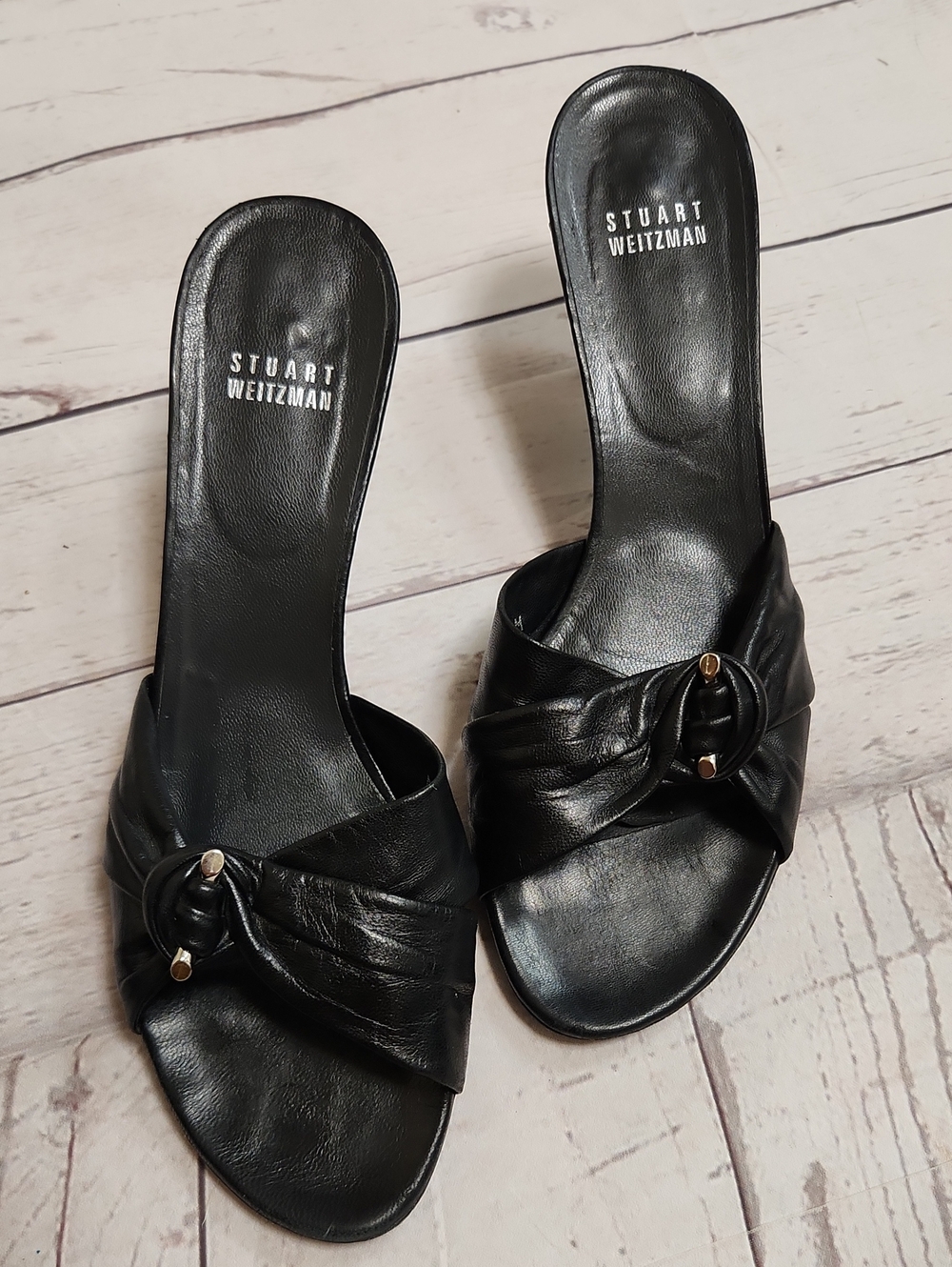 Stuart Weitzman Black Leather Knot-Detail Slide Mules